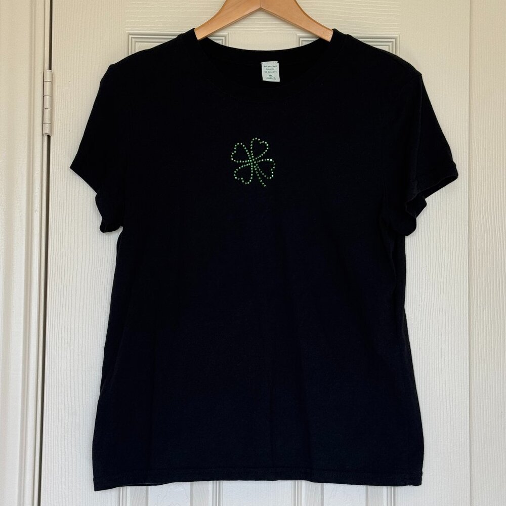 ☘️ St. Patrick’s Day T-Shirt Green Embellished Lucky Shamrock - Size XL ☘️